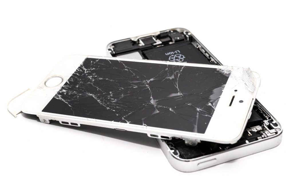 مشکل بک لایت در تعمیرات موبایل
